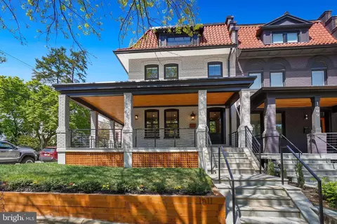 1511 Crittenden St NW, Washington, DC 20011