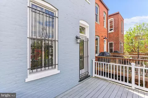 Exterior - 612 E Street St NE, Washington, DC 20002 photo 12 of 22