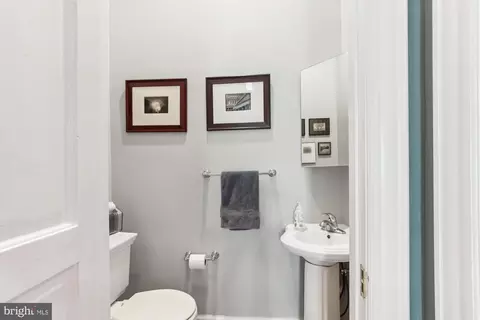 Bath - 612 E Street St NE, Washington, DC 20002 photo 1 of 6
