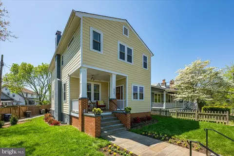 854 Venable Pl NW, Washington, DC 20012
