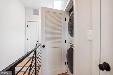 Other - 432 6th St NE, Washington, DC 20002 photo 1 of 4