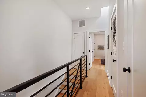 Entry Way - 432 6th St NE, Washington, DC 20002 photo 1 of 2