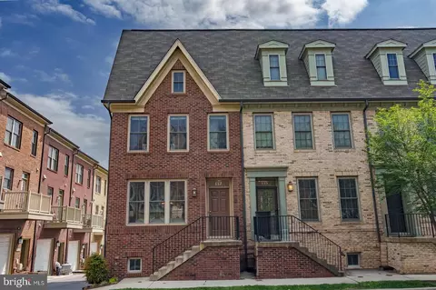 137 Waltman Pl NE, Washington, DC 20011