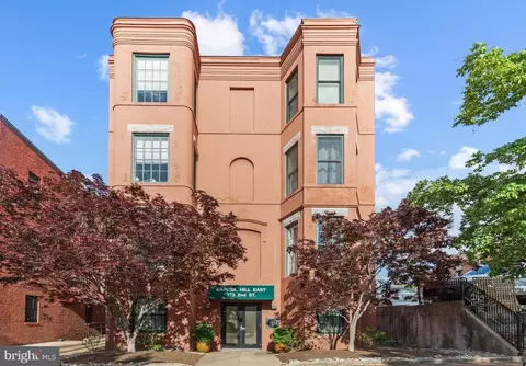 333 2nd St NE #303, Washington, DC 20002