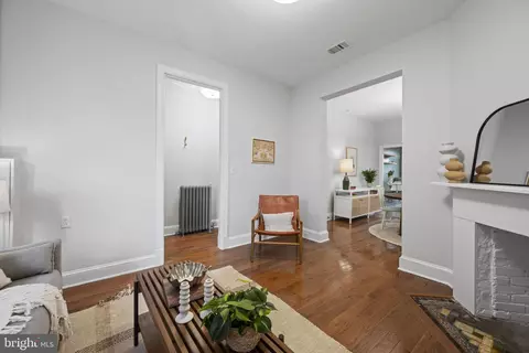 1342 Emerald St NE, Washington, DC 20002 photo 5