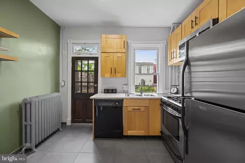 1342 Emerald St NE, Washington, DC 20002 photo 11