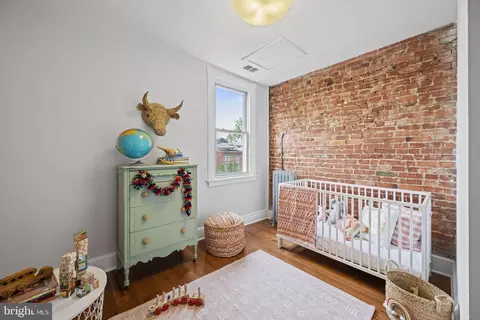 1342 Emerald St NE, Washington, DC 20002 photo 29