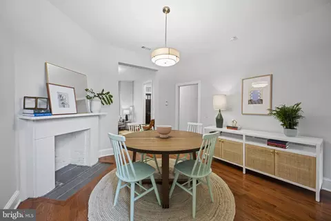 1342 Emerald St NE, Washington, DC 20002 photo 8