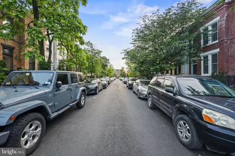 1342 Emerald St NE, Washington, DC 20002 photo 39
