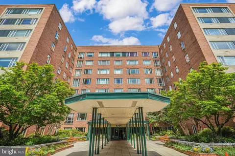 4301 Massachusetts Ave NW #5007, Washington, DC 20016