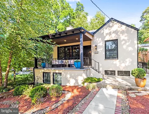 3823 13th St NE, Washington, DC 20017