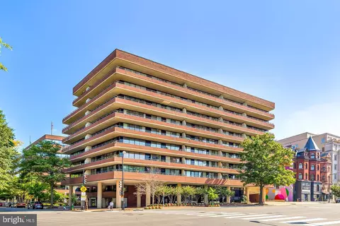2555 NW Pennsylvania Ave NW #417, Washington, DC 20037