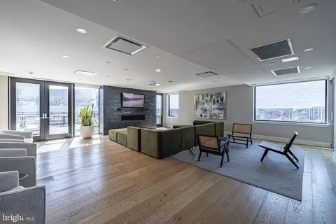 Dining - 37 L St SE #703, Washington, DC 20003 photo 2 of 3
