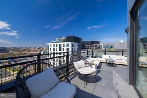 Exterior - 37 L St SE #703, Washington, DC 20003 photo 6 of 8