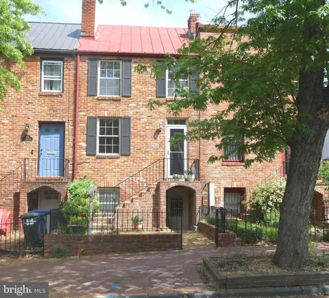 708 G St SE, Washington, DC 20003
