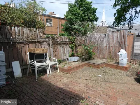Exterior - 708 G St SE, Washington, DC 20003 photo 2 of 2