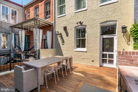 Exterior - 331 Maryland Ave NE, Washington, DC 20002 photo 4 of 6