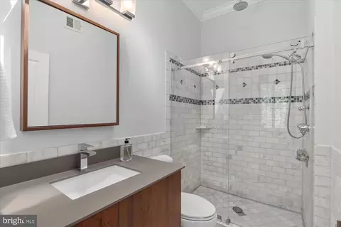 Bath - 331 Maryland Ave NE, Washington, DC 20002 photo 2 of 5