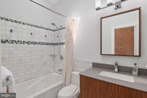 Bath - 331 Maryland Ave NE, Washington, DC 20002 photo 4 of 5