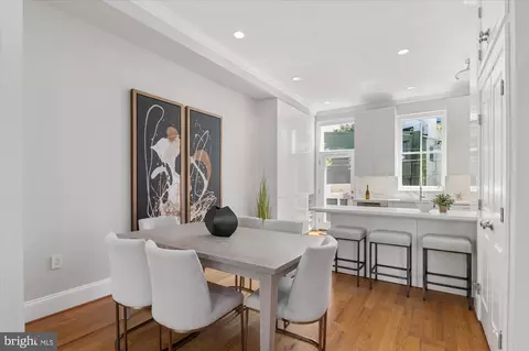 Dining - 331 Maryland Ave NE, Washington, DC 20002 photo 2 of 3