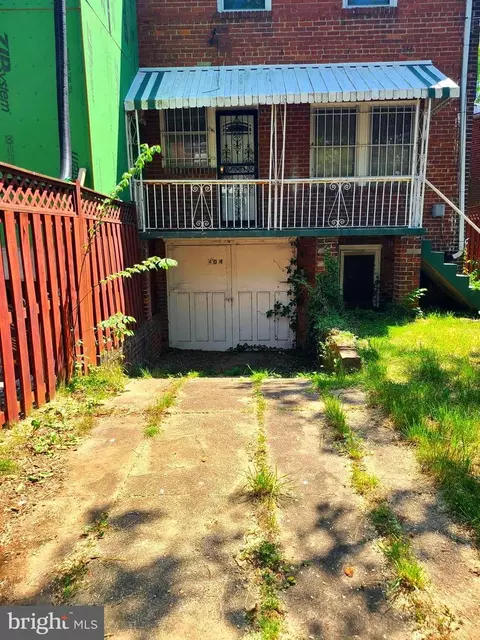 Exterior - 404 23rd Pl NE, Washington, DC 20002 photo 21 of 23