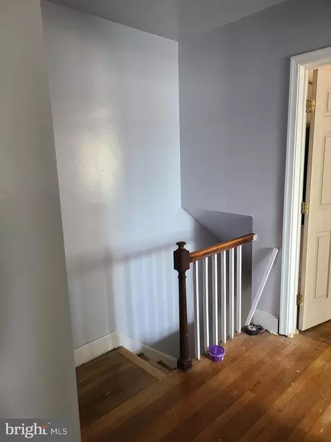 Entry Way - 404 23rd Pl NE, Washington, DC 20002 photo 3 of 16