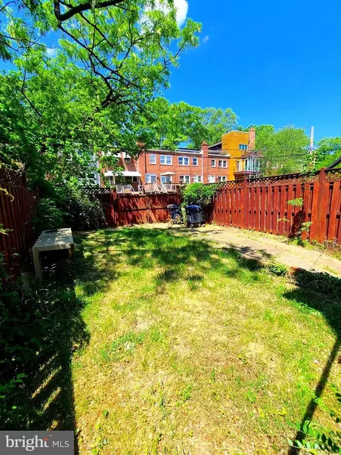 Exterior - 404 23rd Pl NE, Washington, DC 20002 photo 18 of 23