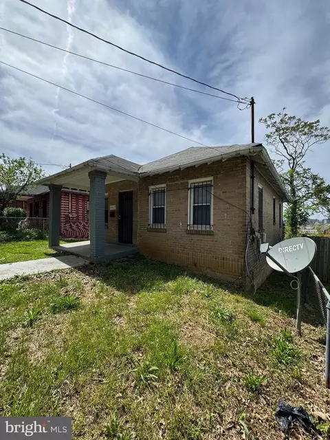 2633 Wade Rd SE, Washington, DC 20020