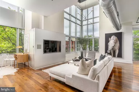 1515 15th St NW #222, Washington, DC 20005