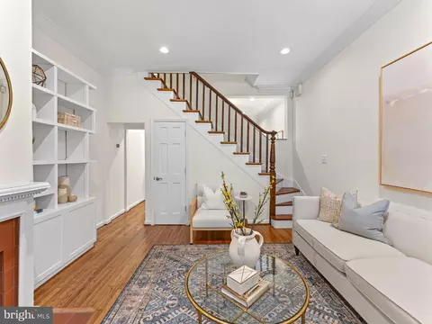 407 5th St NE, Washington, DC 20002 photo 3