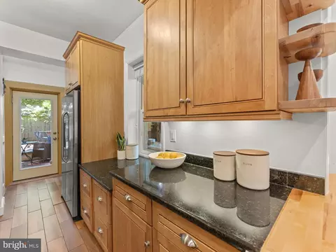 407 5th St NE, Washington, DC 20002 photo 13