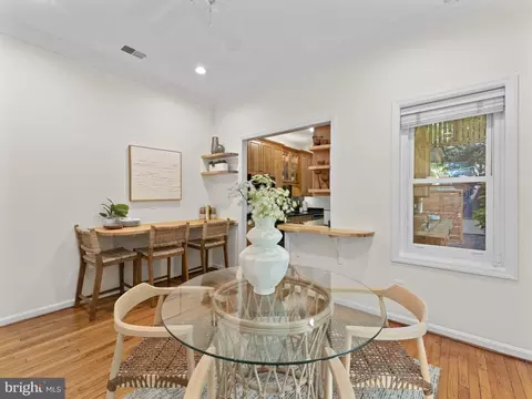 407 5th St NE, Washington, DC 20002 photo 8