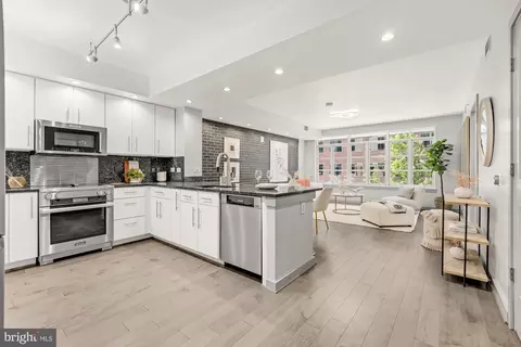 1025 1st St SE #311, Washington, DC 20003
