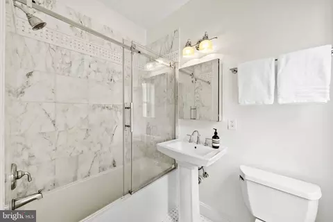 Bath - 30 9th St SE, Washington, DC 20003 photo 3 of 3