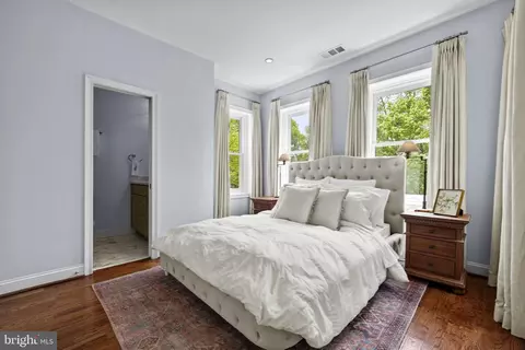 Bedroom - 30 9th St SE, Washington, DC 20003 photo 2 of 3