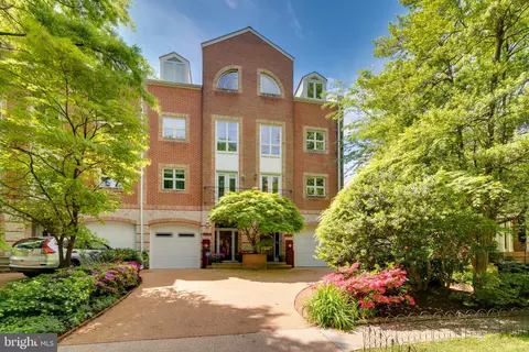3732 Military Rd NW, Washington, DC 20015