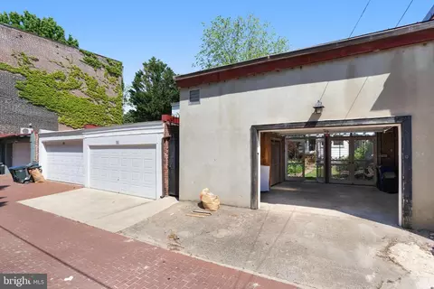 Exterior - 509 E Capitol St SE, Washington, DC 20003 photo 9 of 12