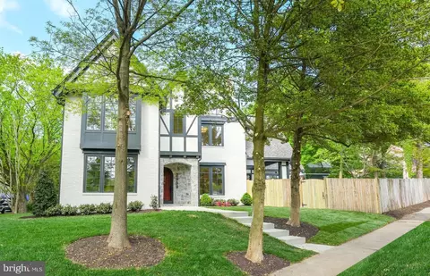 Exterior - 2959 Northampton St NW, Washington, DC 20015 photo 4 of 24