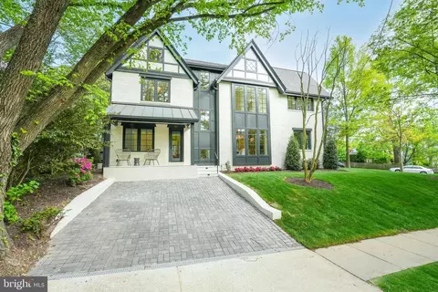 Exterior - 2959 Northampton St NW, Washington, DC 20015 photo 8 of 24