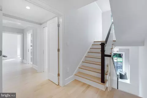 Entry Way - 2959 Northampton St NW, Washington, DC 20015 photo 3 of 7
