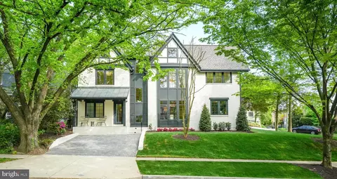 Exterior - 2959 Northampton St NW, Washington, DC 20015 photo 7 of 24