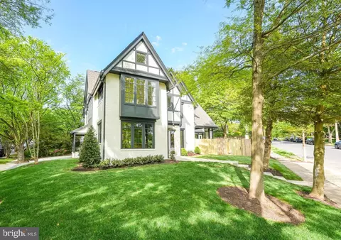 Exterior - 2959 Northampton St NW, Washington, DC 20015 photo 5 of 24