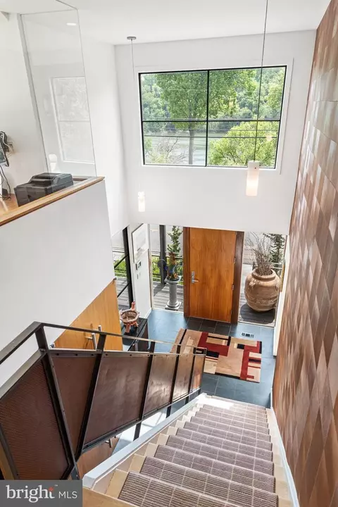Entry Way - 4511 Potomac Ave NW, Washington, DC 20007 photo 4 of 11