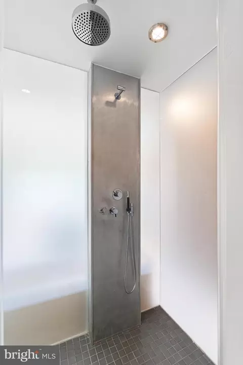 Bath - 4511 Potomac Ave NW, Washington, DC 20007 photo 5 of 7