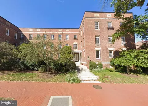 2527 Q St NW #102, Washington, DC 20007