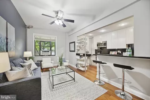 Living - 2100 19th St NW #103, Washington, DC 20009 photo 2 of 5