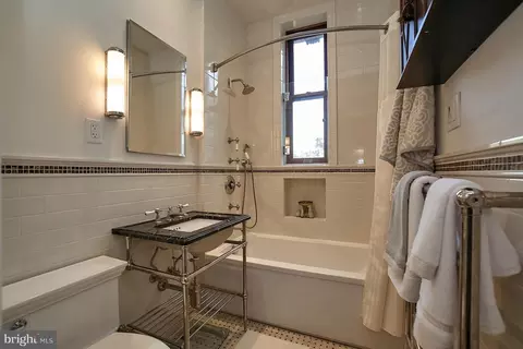 2220 20th St NW #32, Washington, DC 20009 photo 10