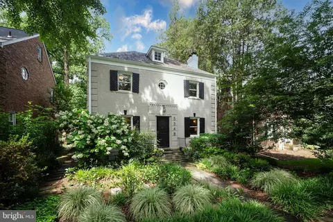 5348 29th St NW, Washington, DC 20015