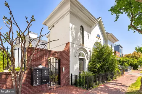 777 Morton St NW #F, Washington, DC 20010