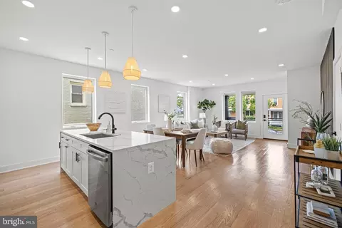 1819 A St SE #A, Washington, DC 20003 photo 19